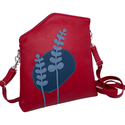 GRASS medium triangular bag / rucksack (red)