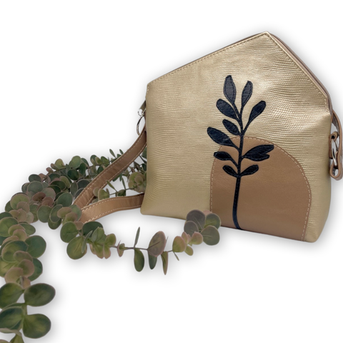 GRASS small triangular bag (bronze & black)